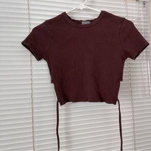 Sky and Sparrow Brown Ribbed Tied Open Back Shirt - Size Medium